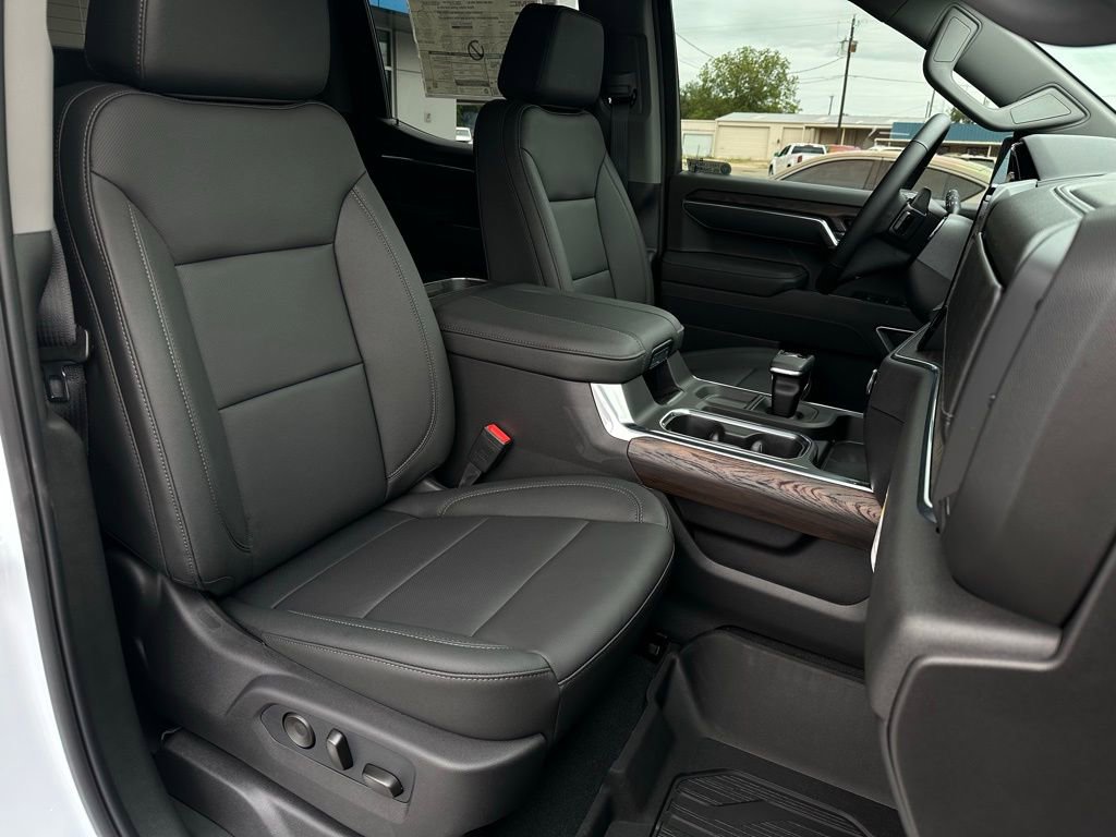 New 2026 GMC Sierra 1500 SLT w/ SLT Premium Package AWD/4WD image 16