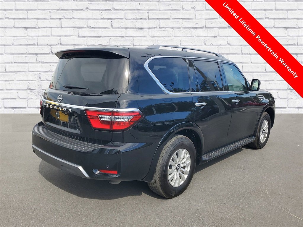 Used 2023 Nissan Armada SV image 2