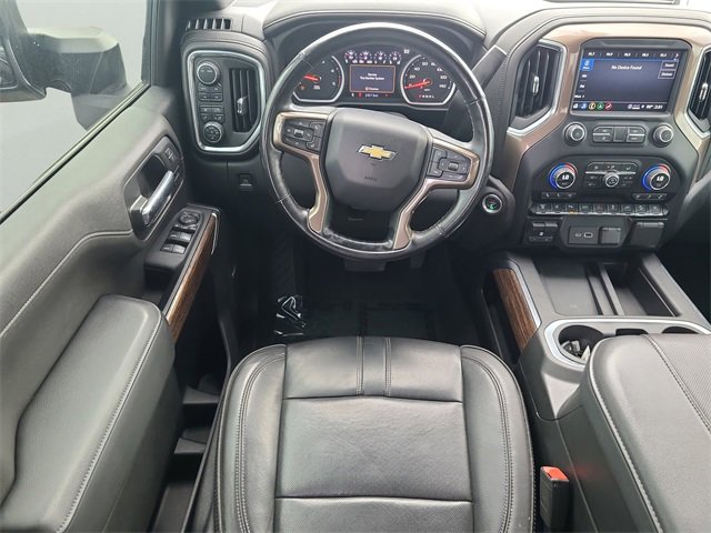 Used 2023 Chevrolet Silverado 2500 High Country w/ Z71 Off-Road Package image 16