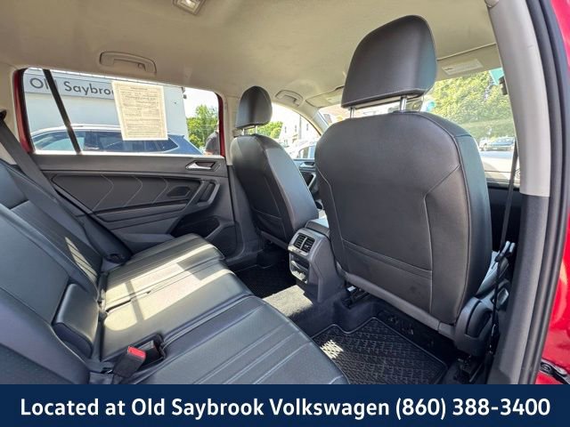 Used 2022 Volkswagen Tiguan SE image 22