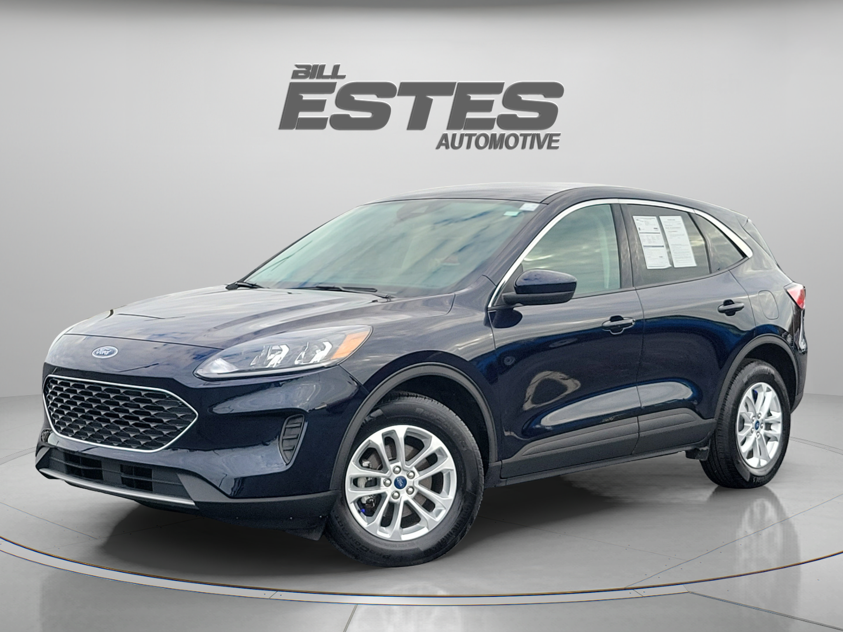 Used 2021 Ford Escape SE w/ Convenience Package