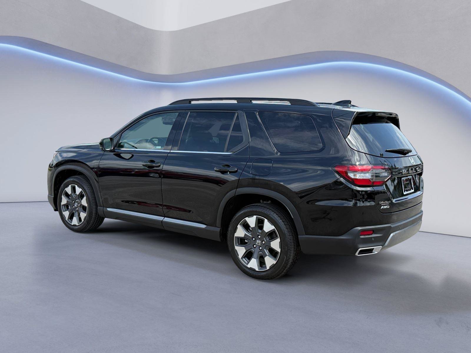 Used 2026 Honda Pilot Elite image 7