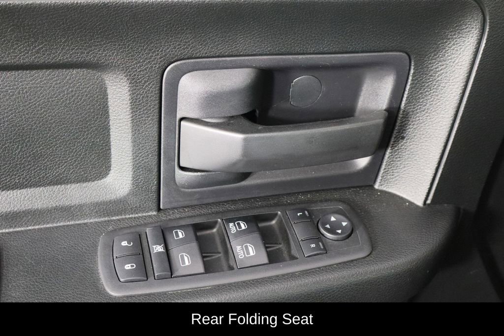 Used 2018 RAM 1500 Express w/ Express Value Package image 14