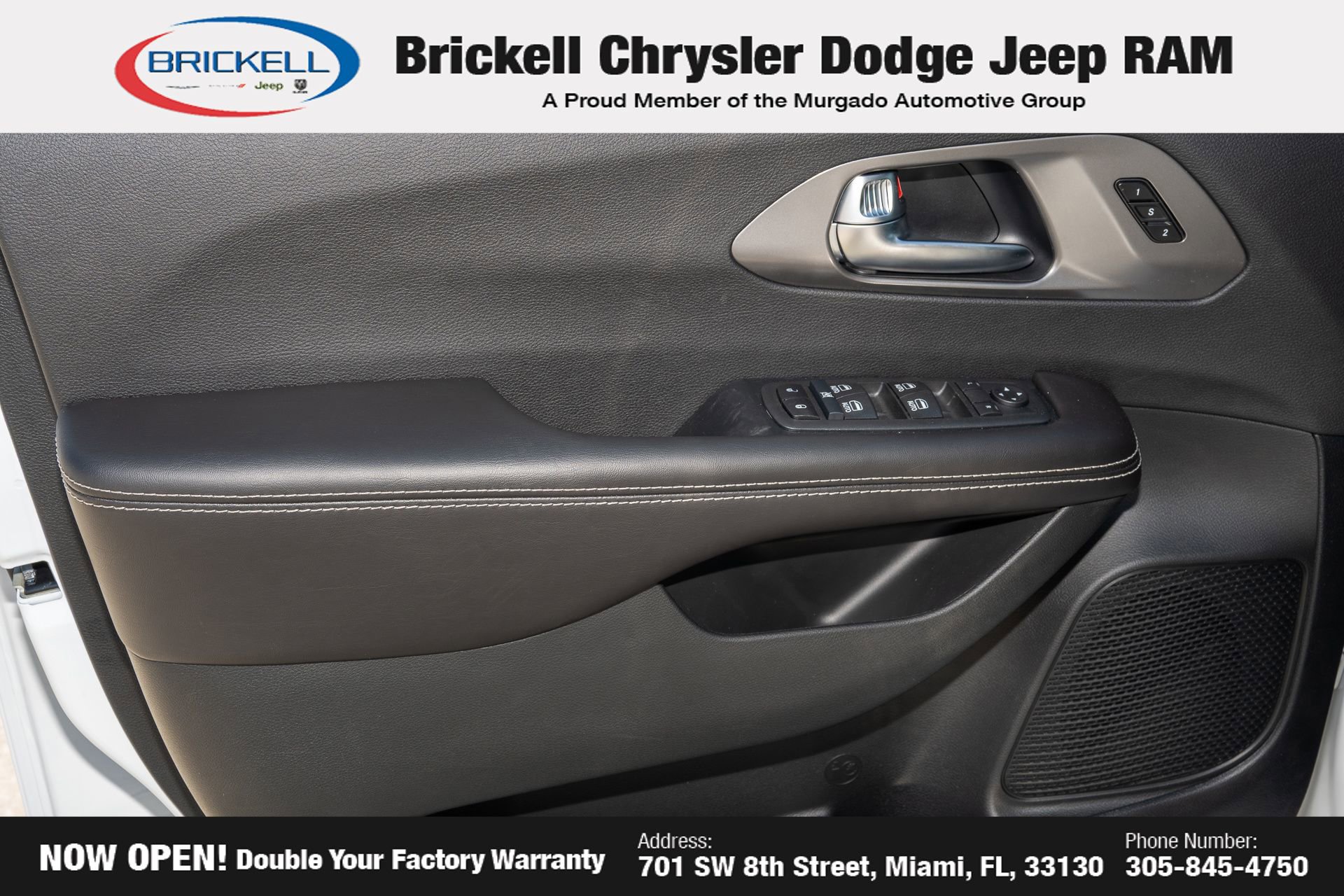 New 2026 Chrysler Pacifica Select image 10