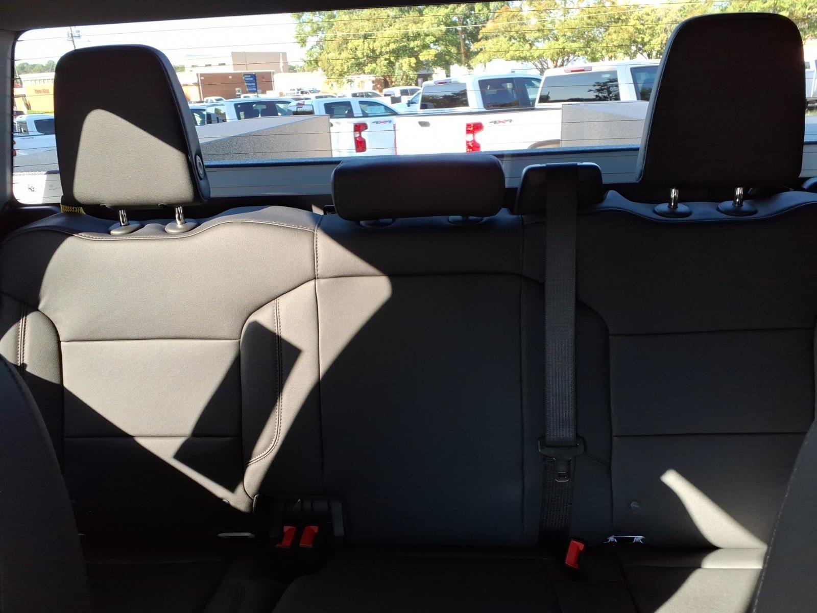 New 2026 Chevrolet Silverado 2500 W/T w/ WT Convenience Package RWD image 19