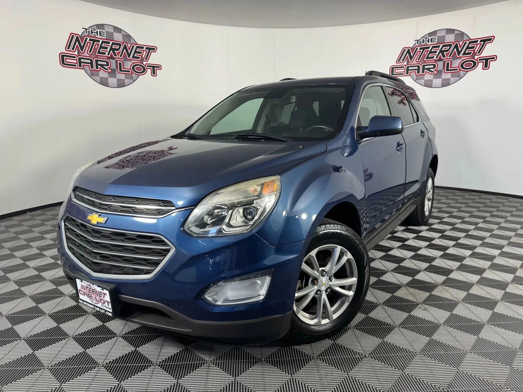 Used 2017 Chevrolet Equinox LT w/ Convenience Package