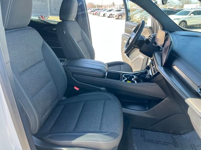 Certified 2025 Chevrolet Traverse LT image 14