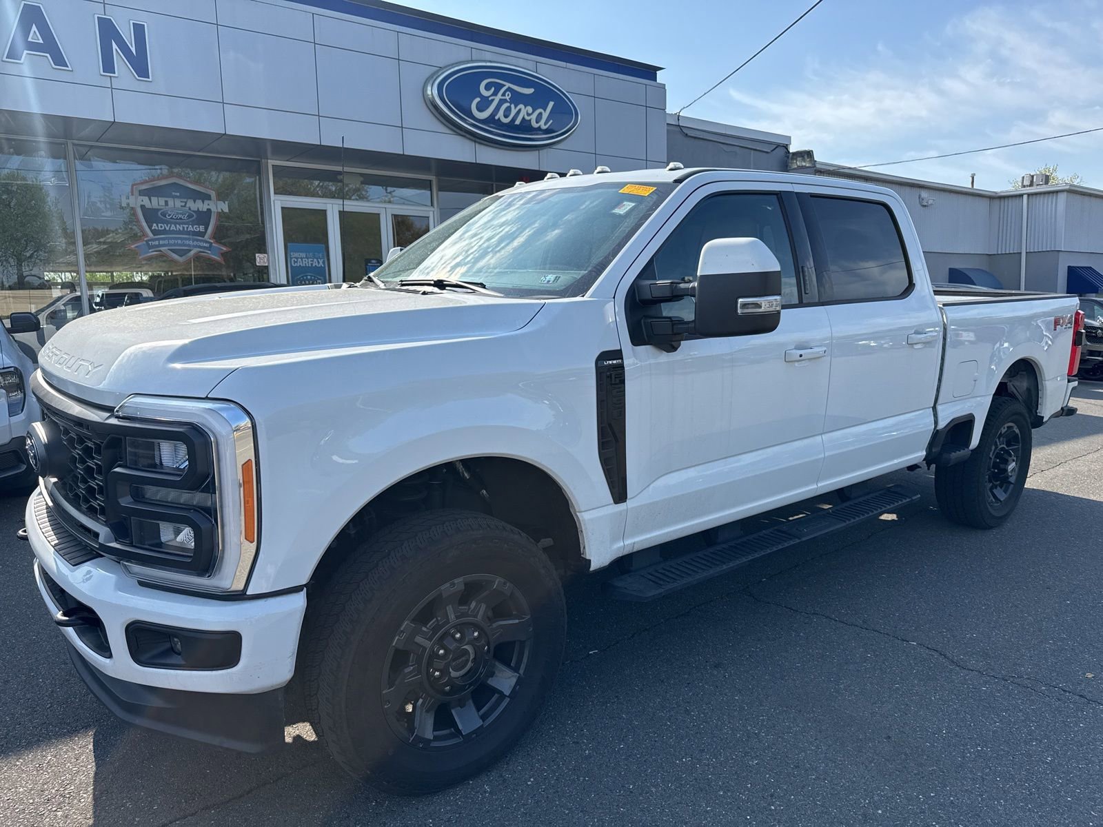 Used 2023 Ford F250 Lariat w/ Sport Appearance Package AWD/4WD image 1