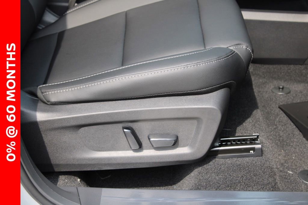 New 2025 Nissan Murano SL image 15