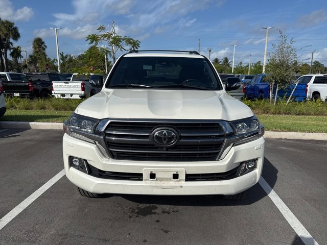 Used 2021 Toyota Land Cruiser image 2
