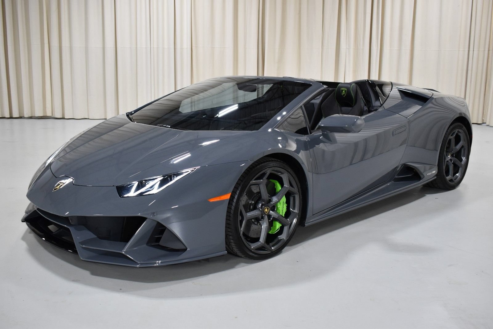 Used 2020 Lamborghini Huracan EVO AWD/4WD image 10