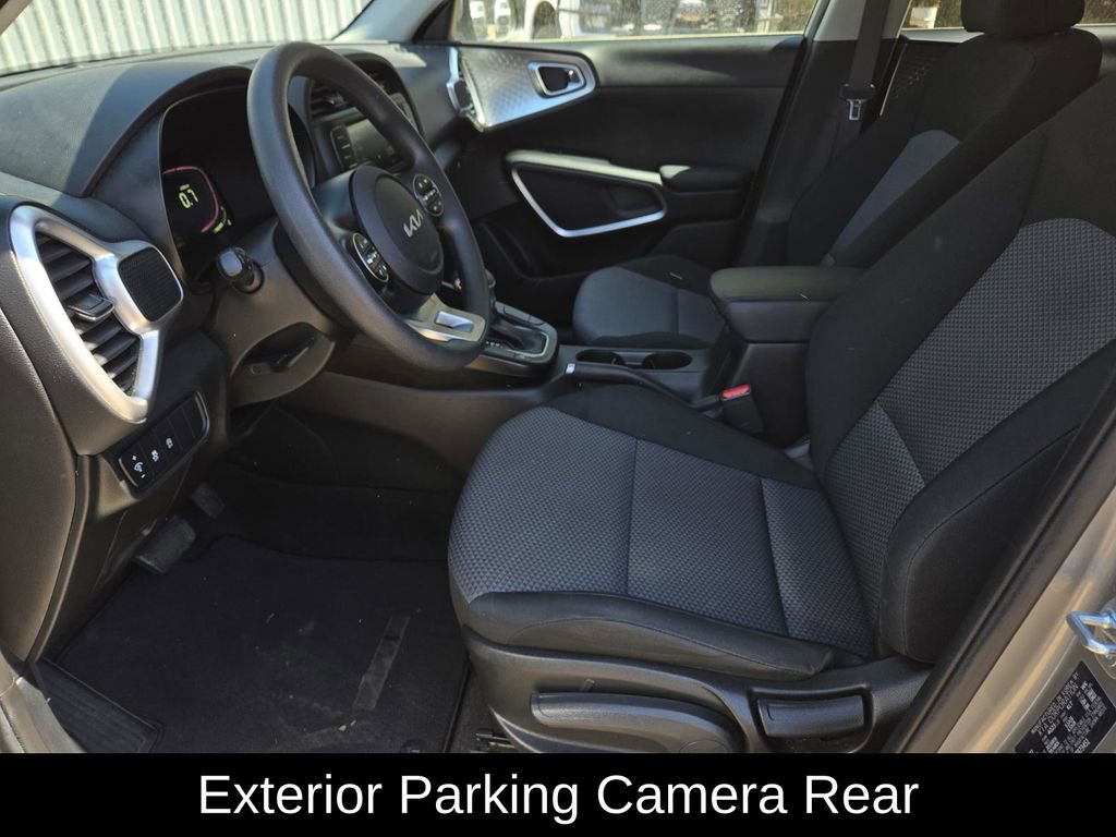 Used 2023 Kia Soul LX w/ Option Group 015 image 32