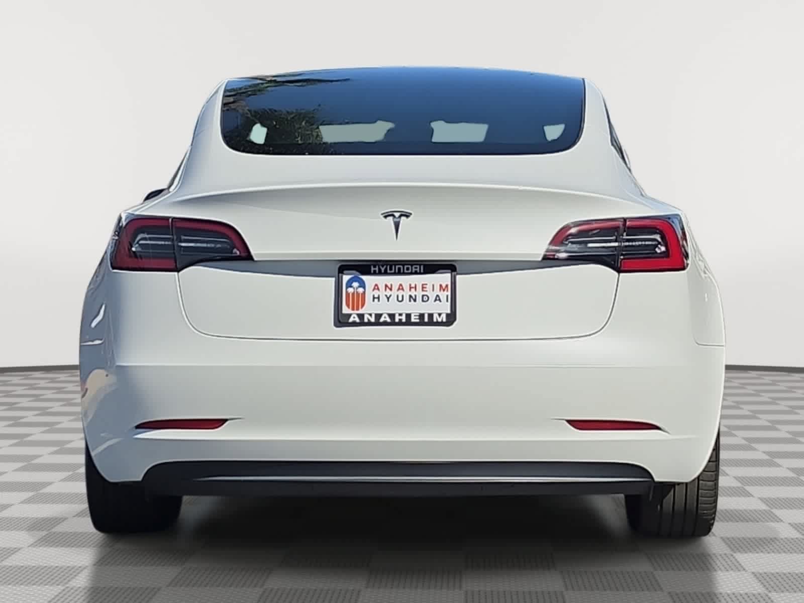 Used 2023 Tesla Model 3 Standard Range RWD image 8