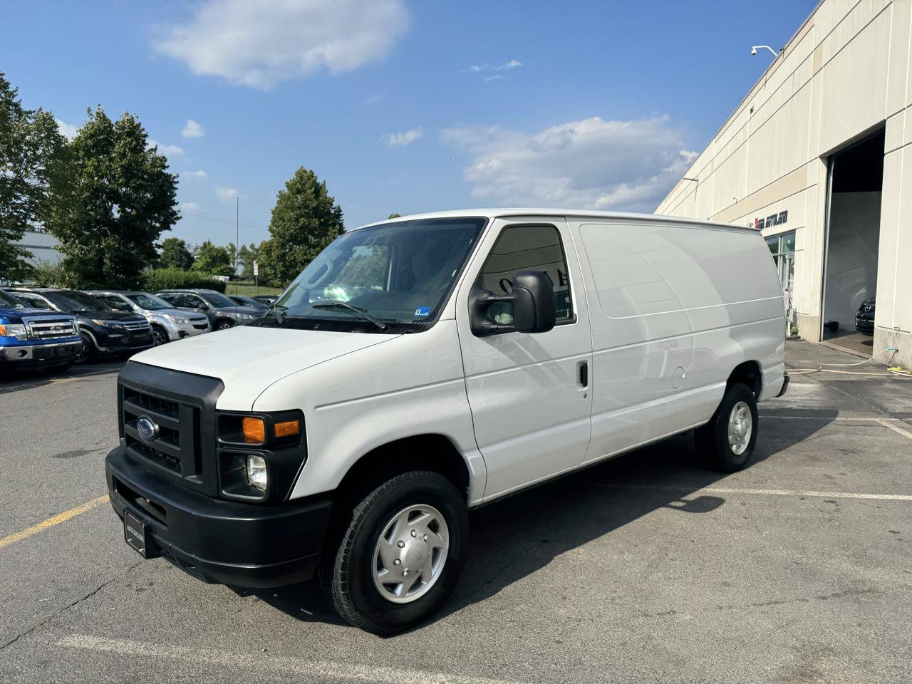 Used 2012 Ford E-250 and Econoline 250 w/ Commercial Cargo Van Pkg RWD image 10