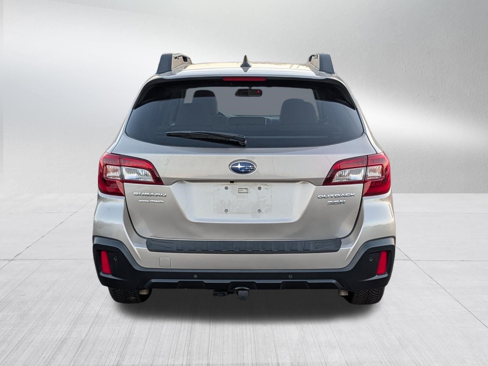 Used 2018 Subaru Outback 3.6R Limited AWD/4WD image 6