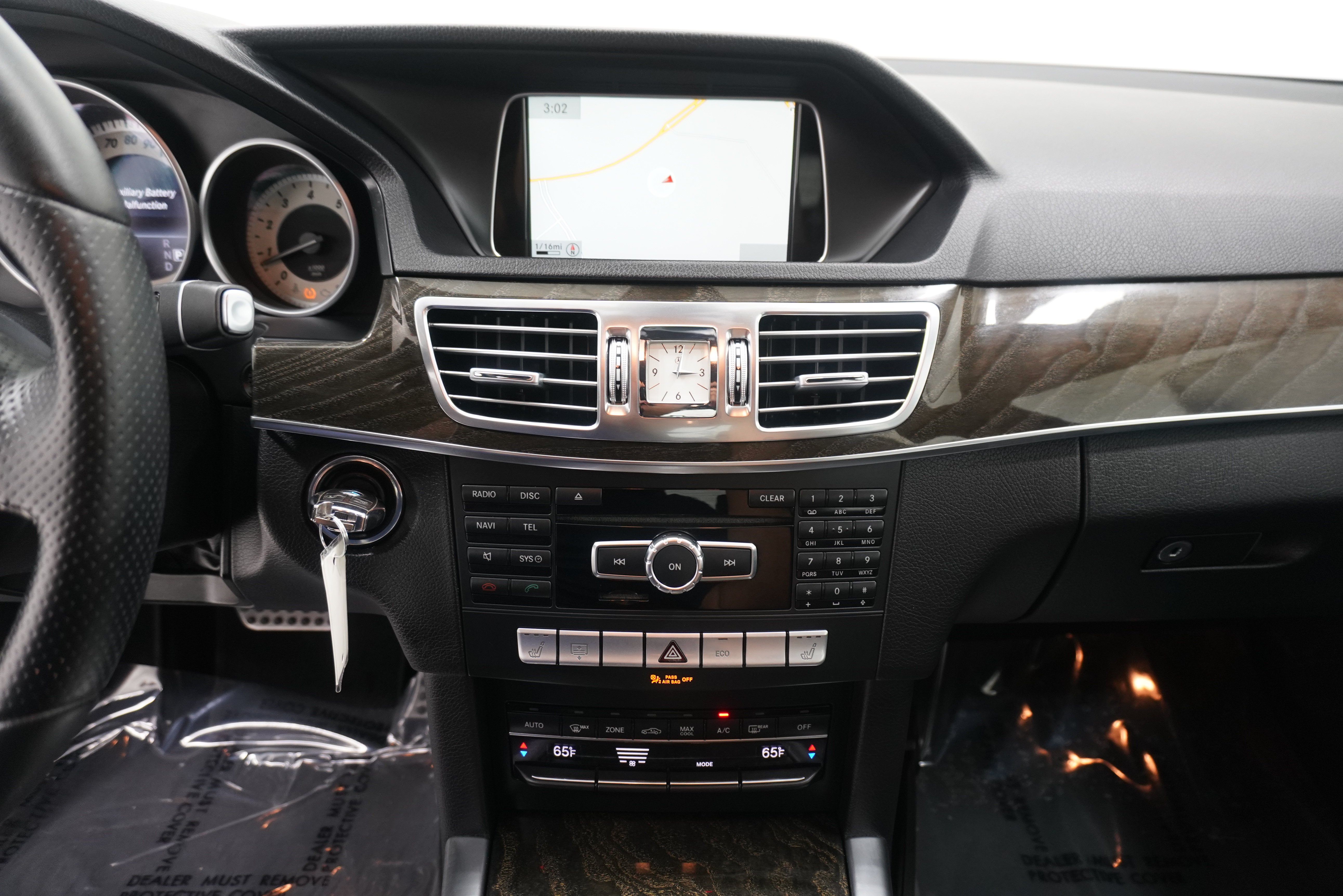 Used 2015 Mercedes-Benz E 350 Sedan image 20