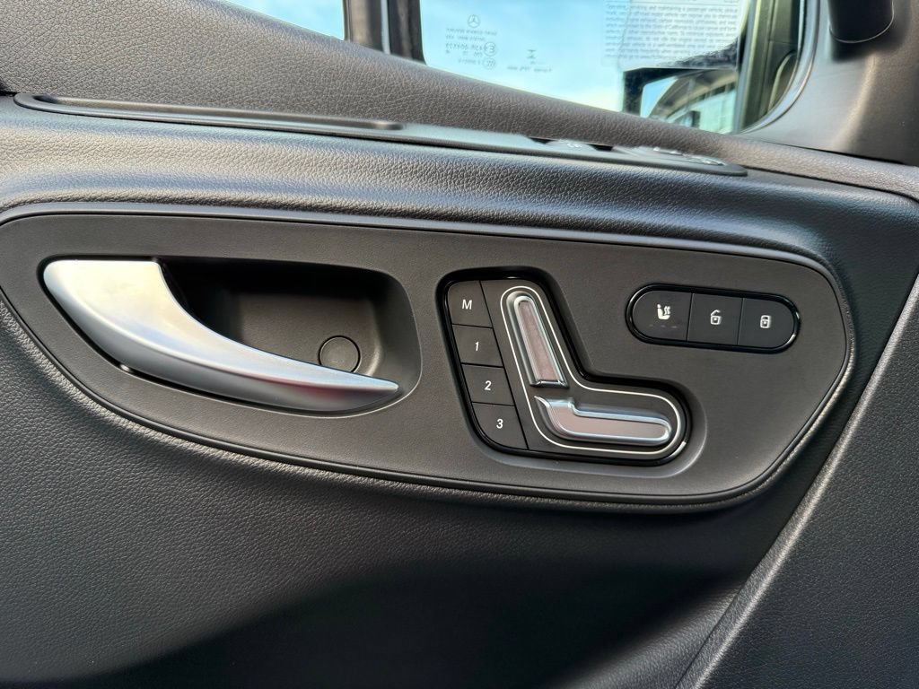 New 2025 Mercedes-Benz Sprinter 2500 image 22
