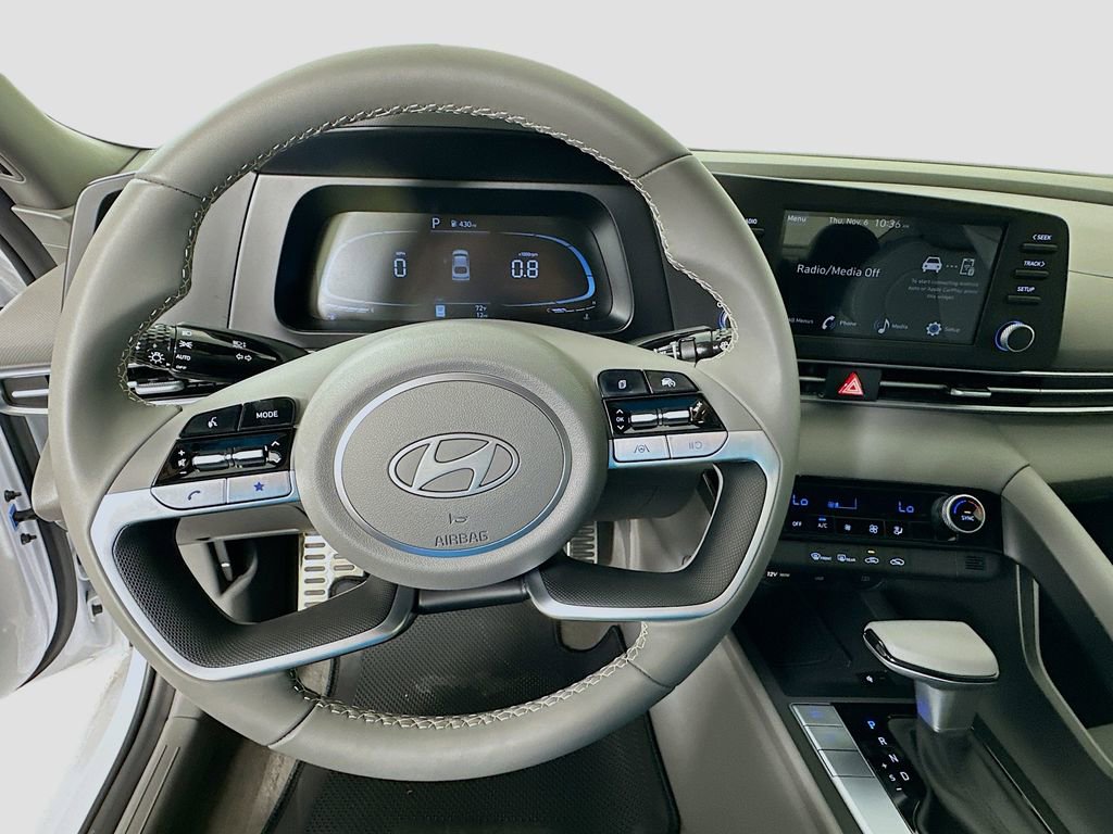 New 2025 Hyundai Elantra Sport image 10