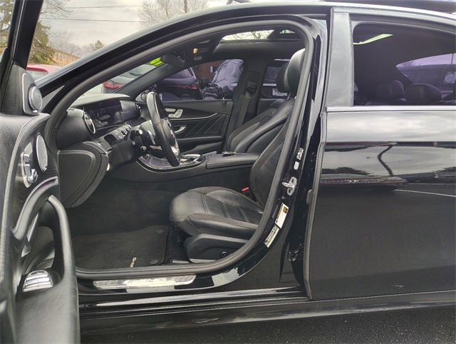 Used 2018 Mercedes-Benz E 43 AMG 4MATIC Sedan image 2