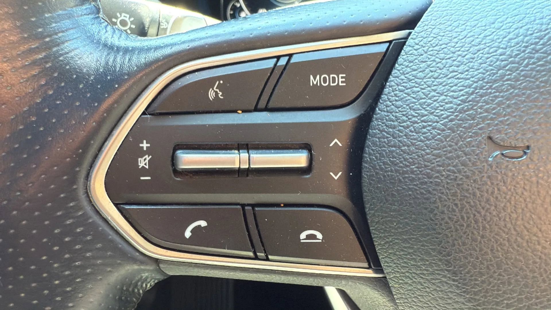 Used 2022 Hyundai Palisade Calligraphy image 12