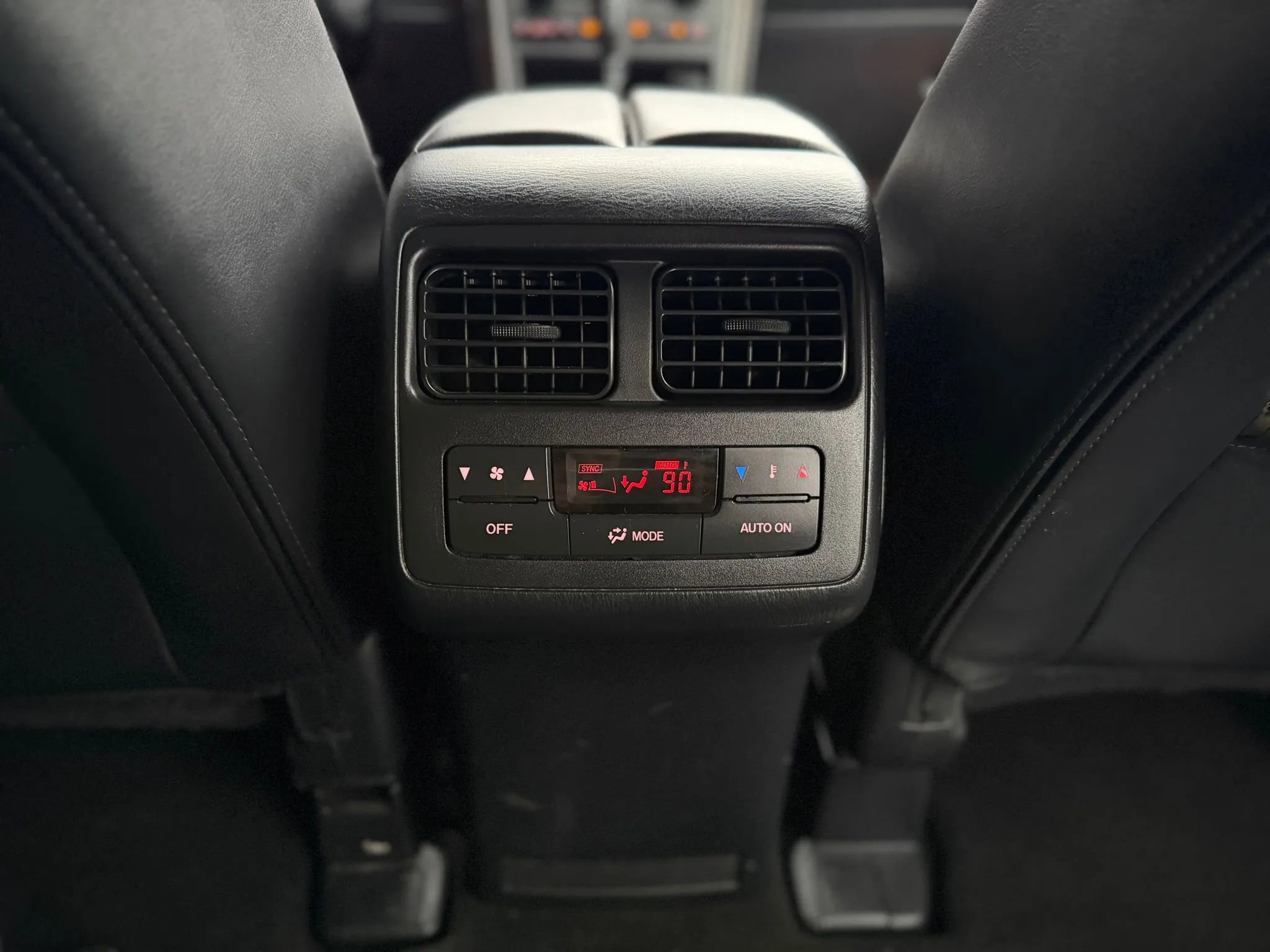 Used 2012 MAZDA CX-9 Grand Touring w/ Moonroof & Bose Audio Pkg image 22