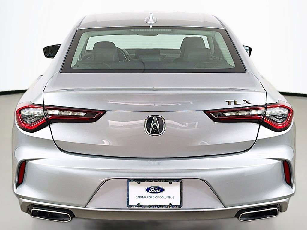 Used 2022 Acura TLX FWD image 10