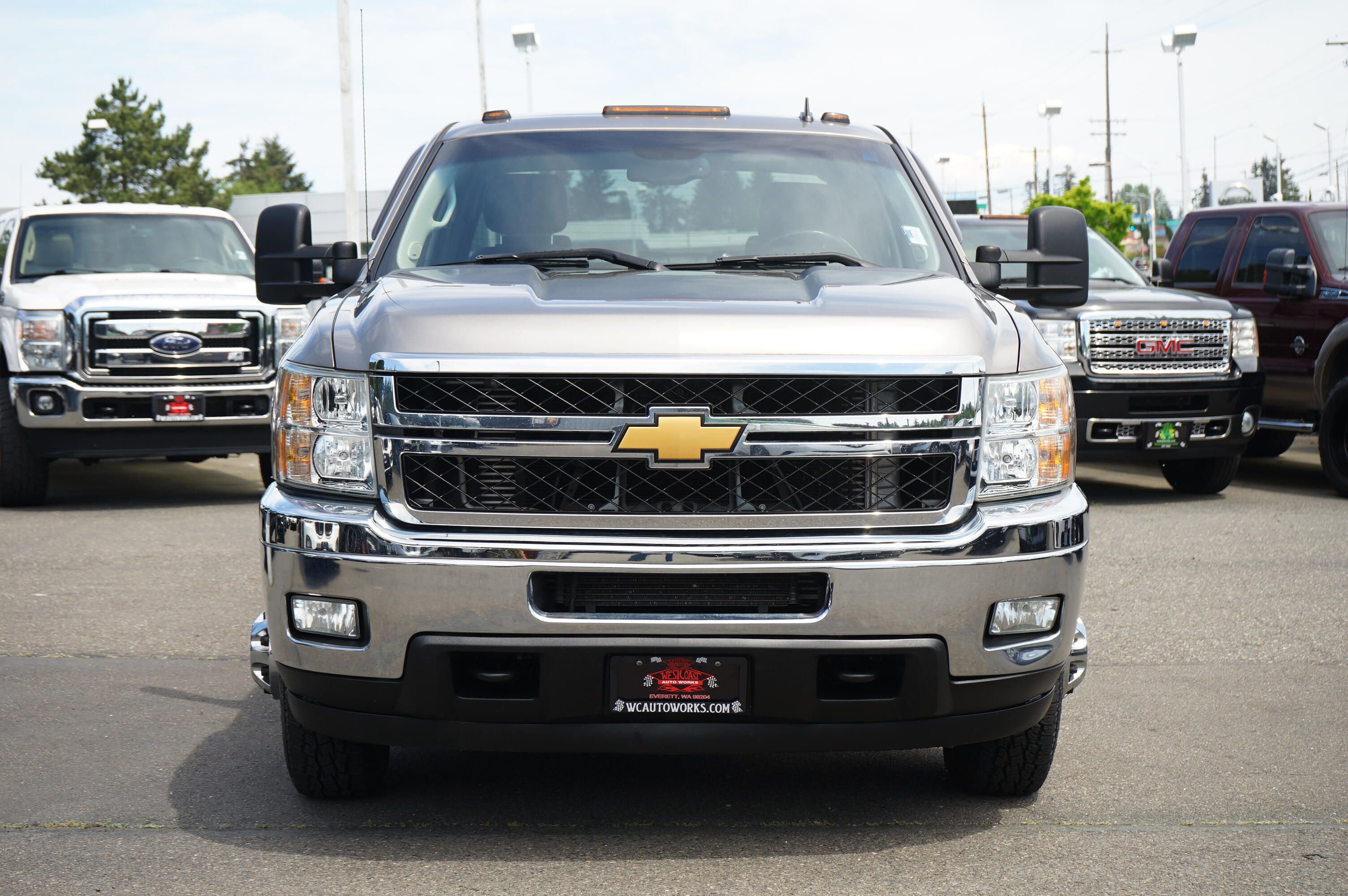 Used 2013 Chevrolet Silverado 3500 LTZ w/ LTZ Plus Package AWD/4WD image 8