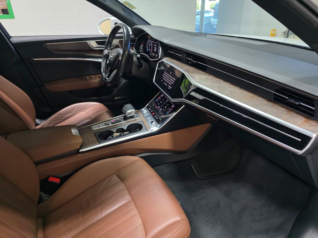 Used 2020 Audi A6 2.0T Premium Plus AWD/4WD image 25