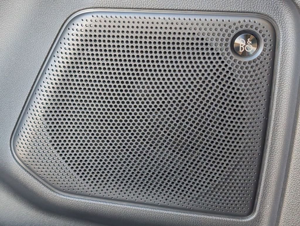 New 2026 Ford Escape Platinum w/ Premium Technology Package image 27