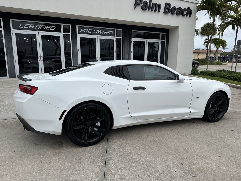 Used 2018 Chevrolet Camaro LT w/ RS Package image 5