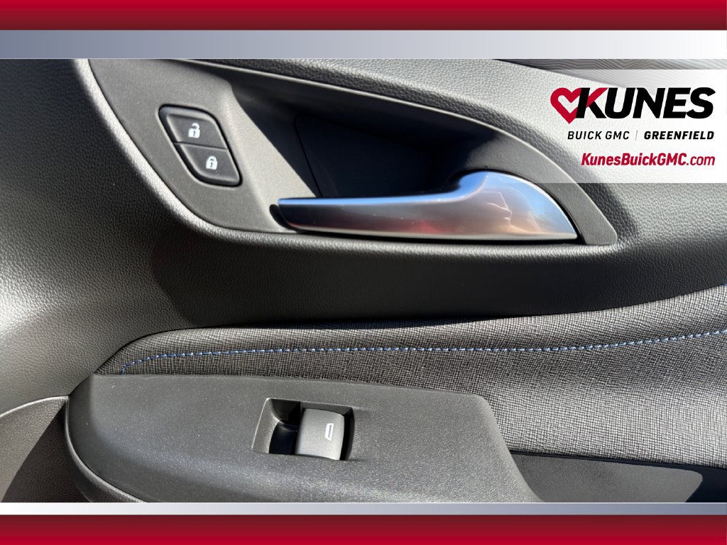 New 2026 Buick Envista Sport Touring w/ Convenience I Package FWD image 39