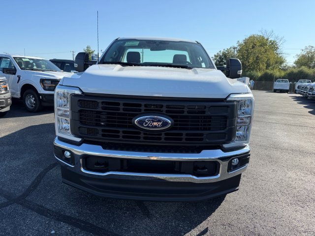 New 2026 Ford F350 XL image 2