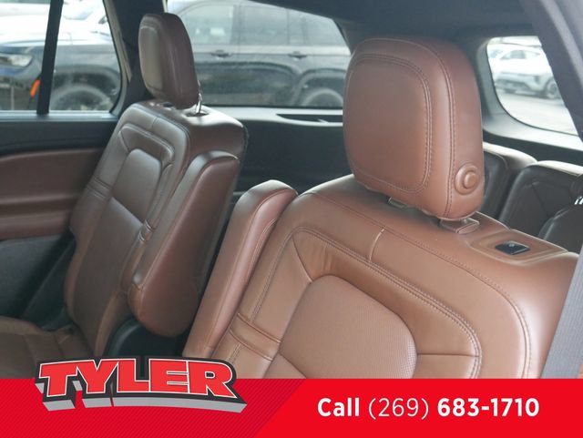 Used 2021 Lincoln Aviator Grand Touring w/ Equipment Group 302A AWD/4WD image 42