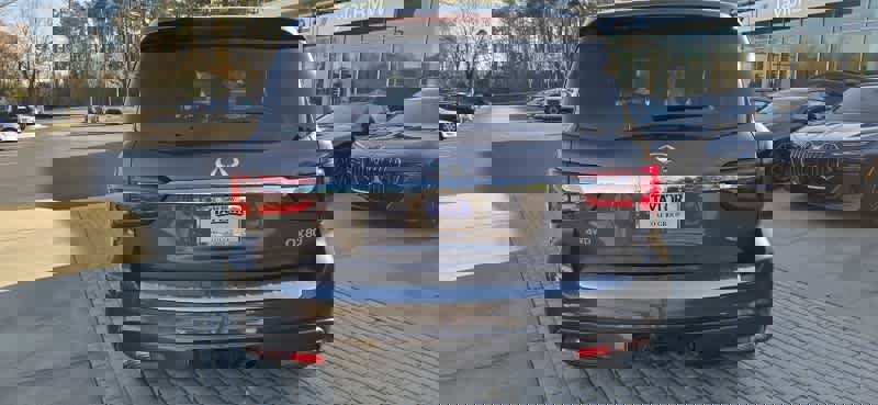Used 2024 INFINITI QX80 Sensory w/ Cargo Package image 6