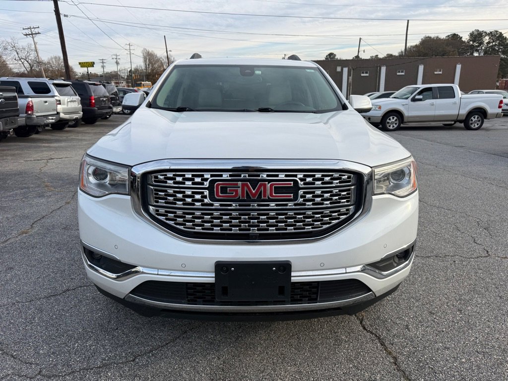 Used 2017 GMC Acadia Denali w/ Technology Package image 2