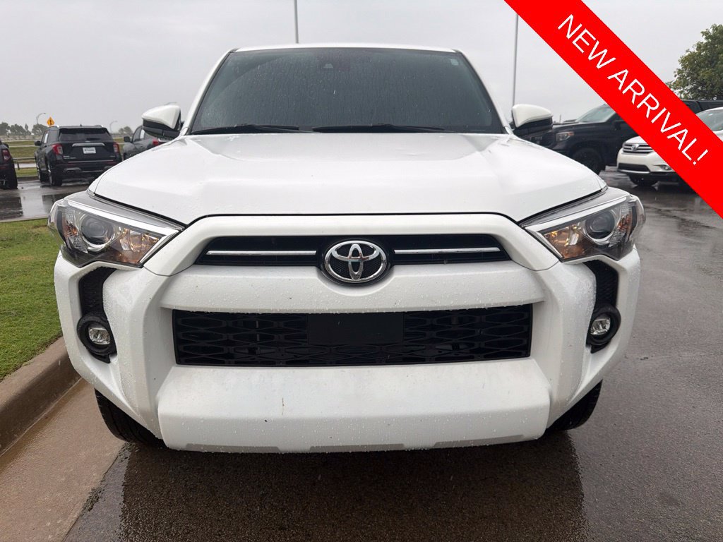 Used 2023 Toyota 4Runner SR5 RWD image 2