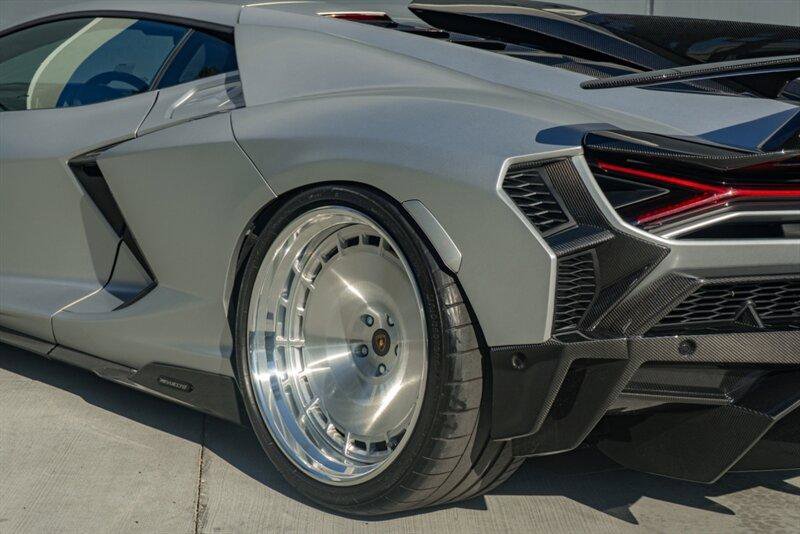 Used 2024 Lamborghini Revuelto image 62