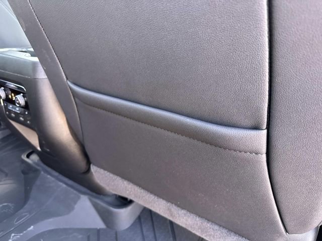 New 2026 Chevrolet Suburban Premier image 26