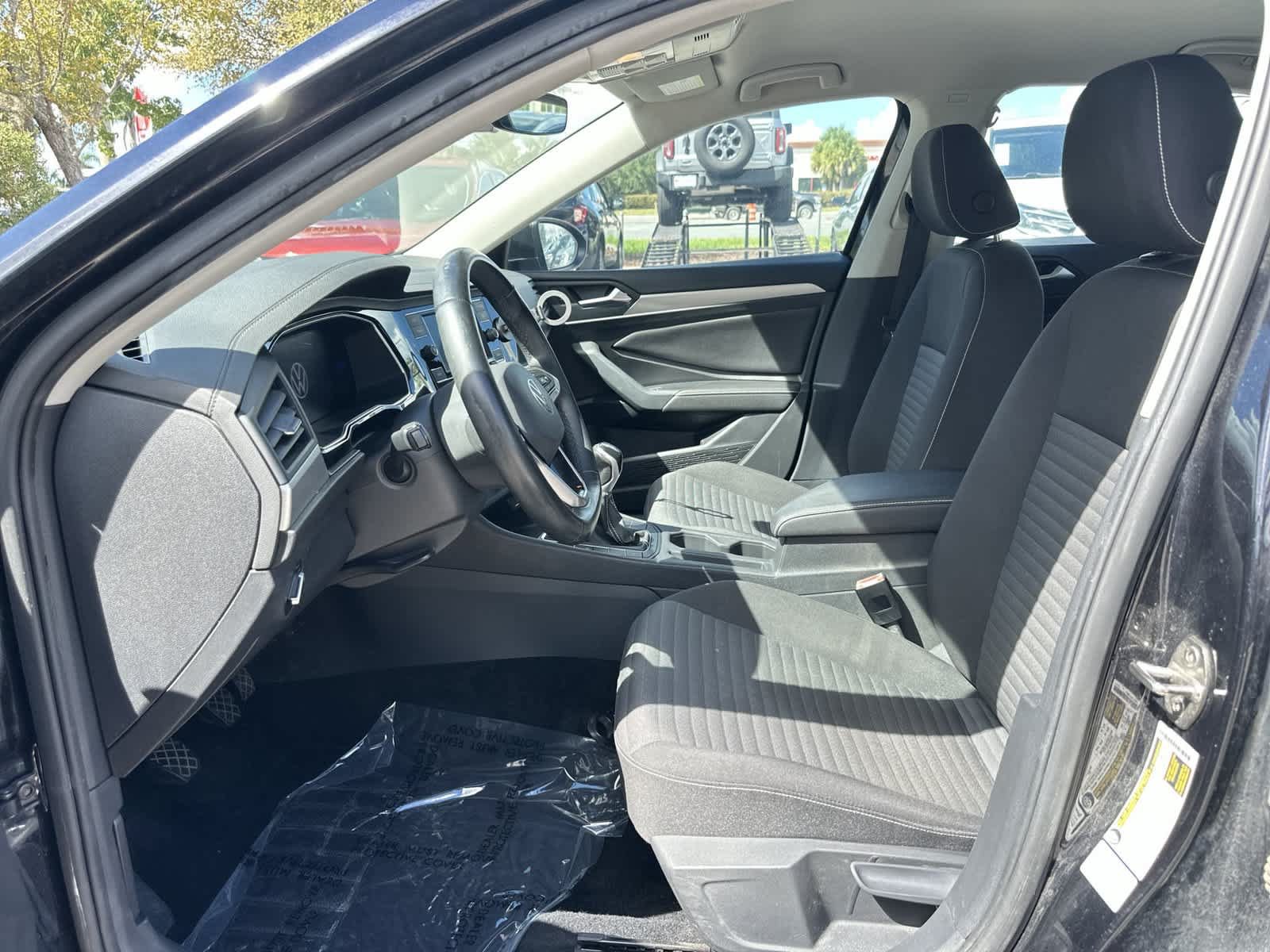 Used 2022 Volkswagen Jetta S FWD image 13