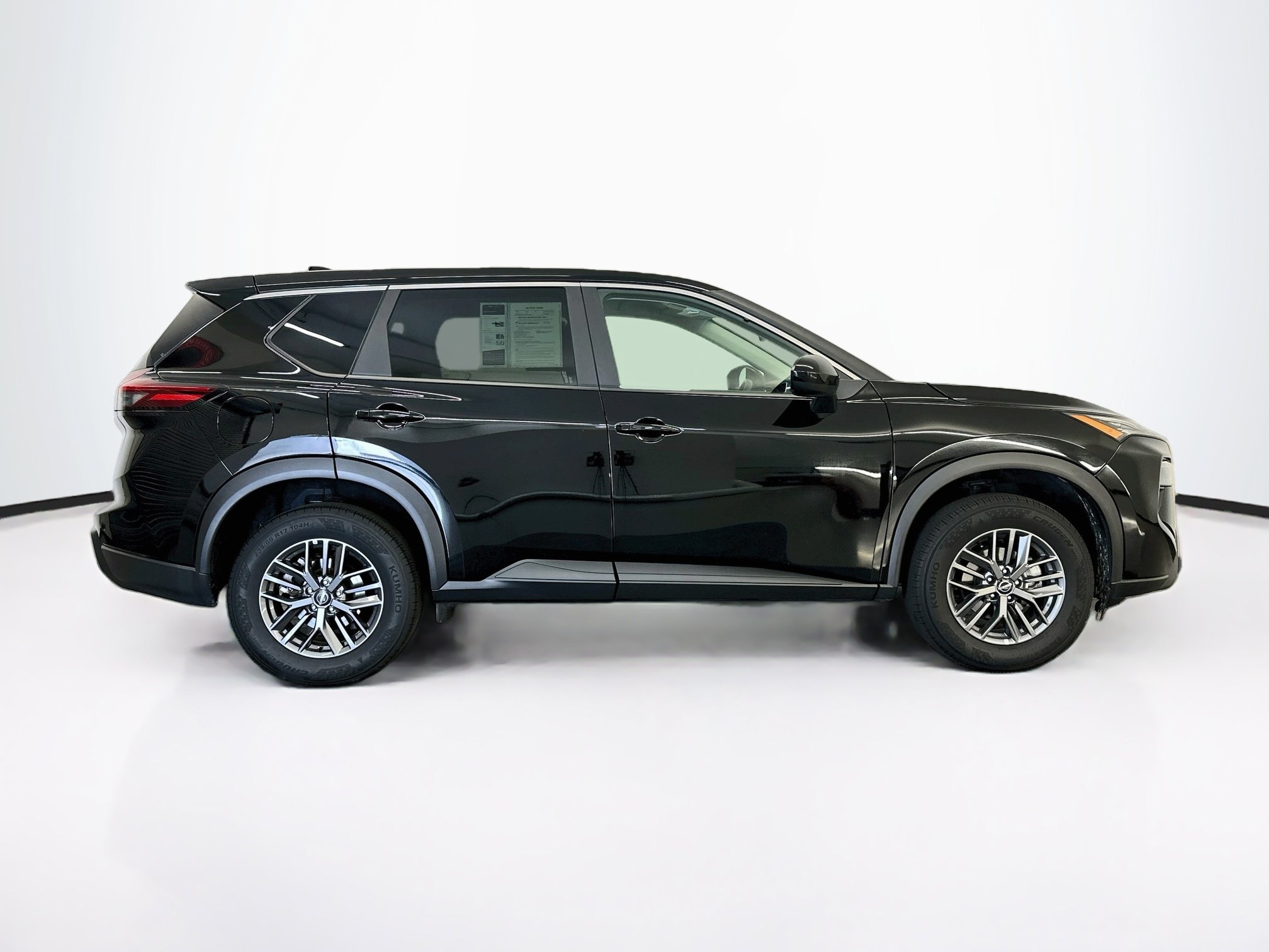 Used 2026 Nissan Rogue SV AWD/4WD image 10