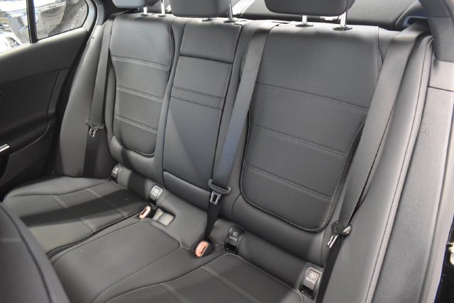 New 2026 Mercedes-Benz C 300 4MATIC Sedan image 7