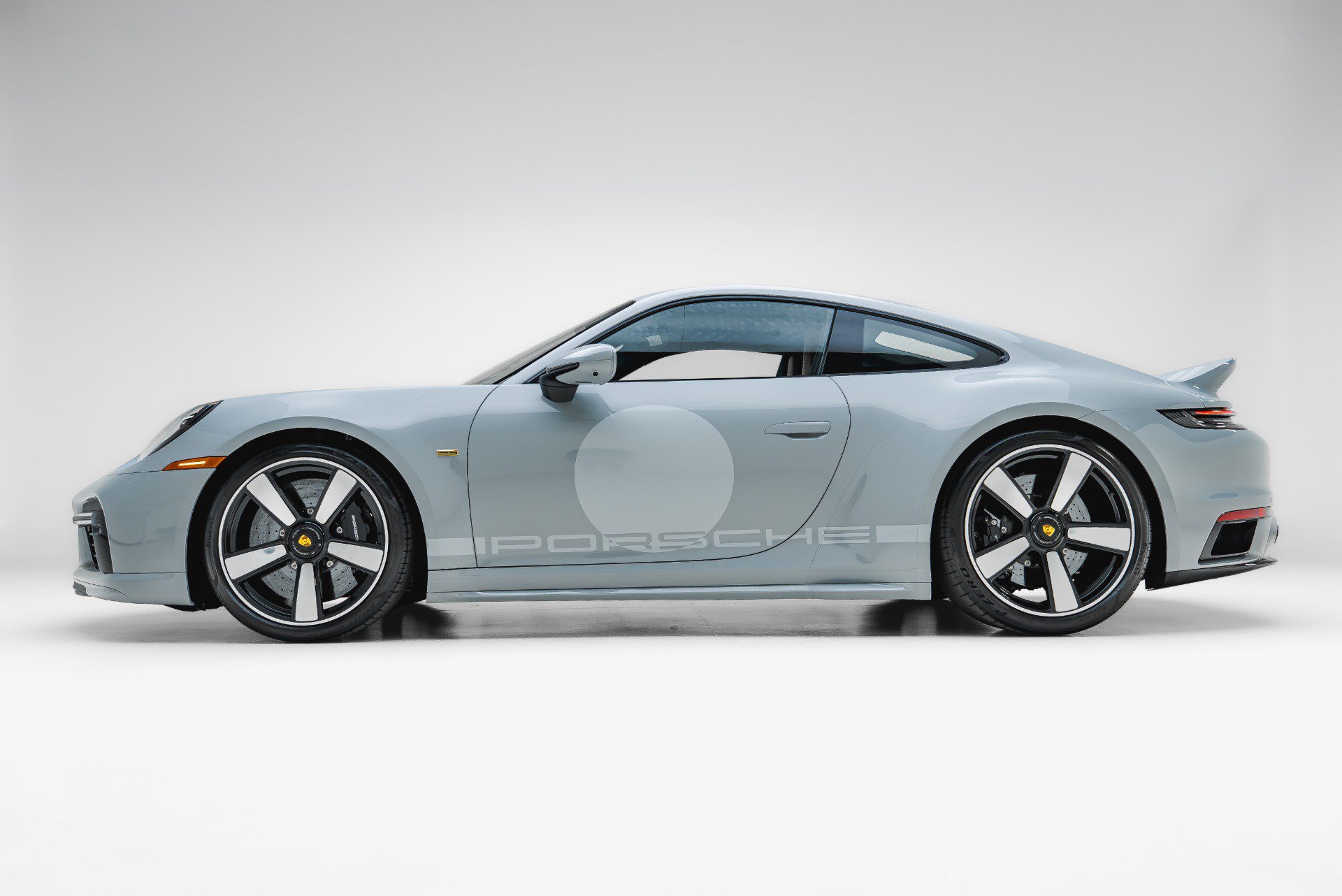 Used 2023 Porsche 911 Sport Classic RWD image 6