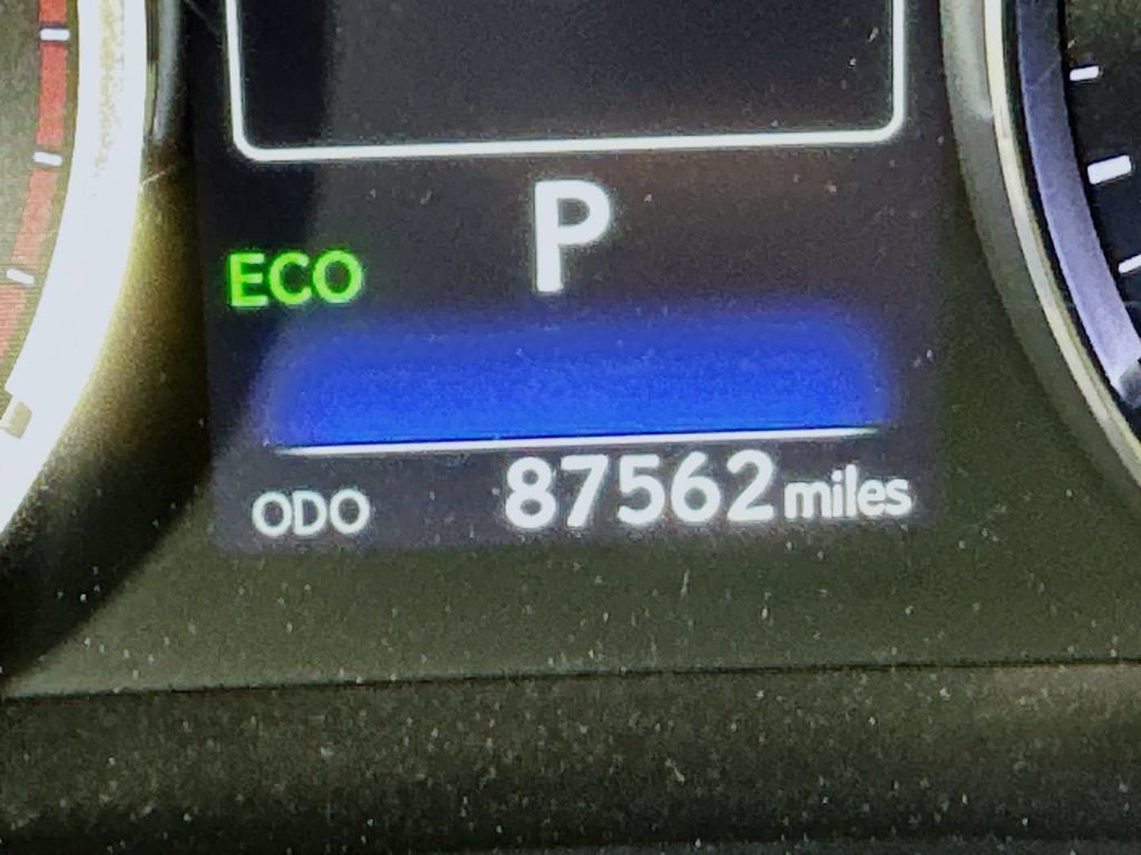 Used 2017 Lexus IS 200t w/ Premium Package image 30