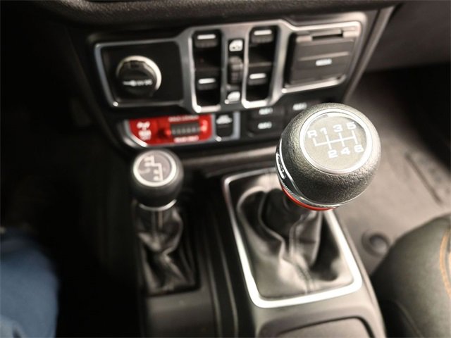 Used 2024 Jeep Wrangler Willys image 16