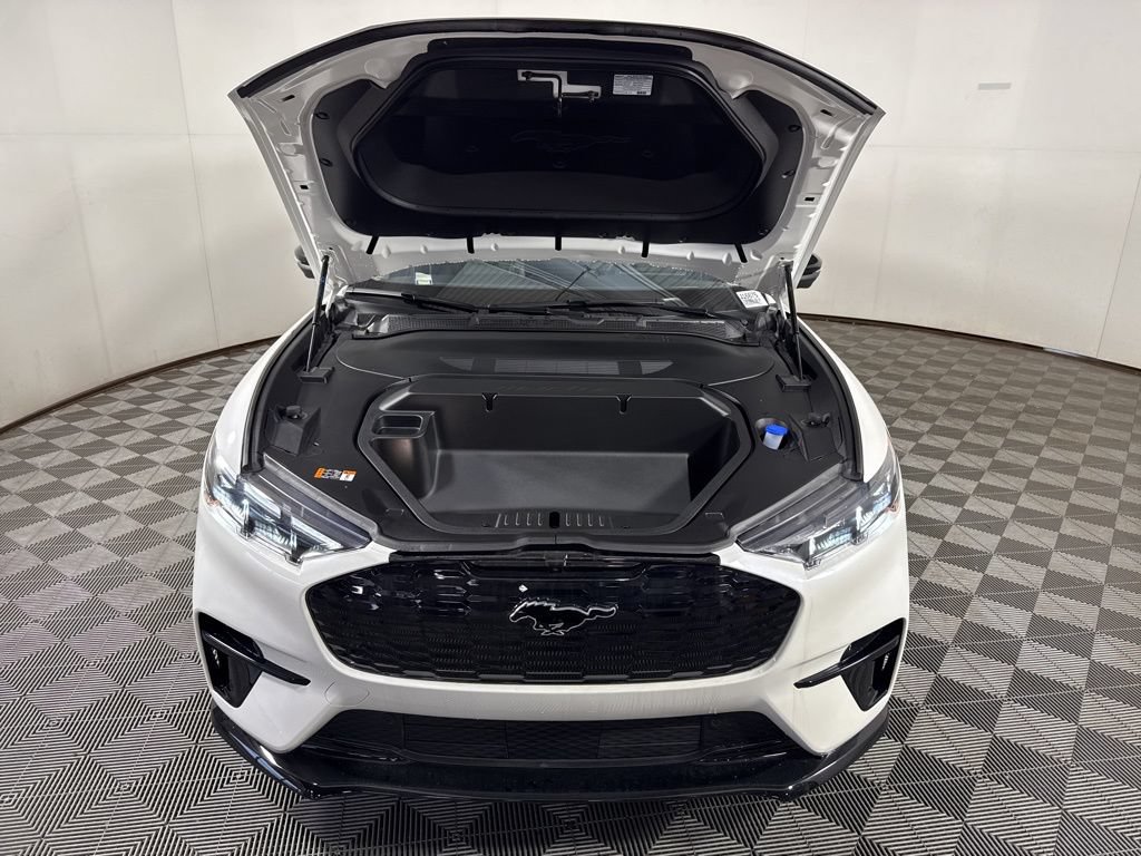 New 2025 Ford Mustang Mach-E Premium w/ Sport Appearance Package AWD/4WD image 4