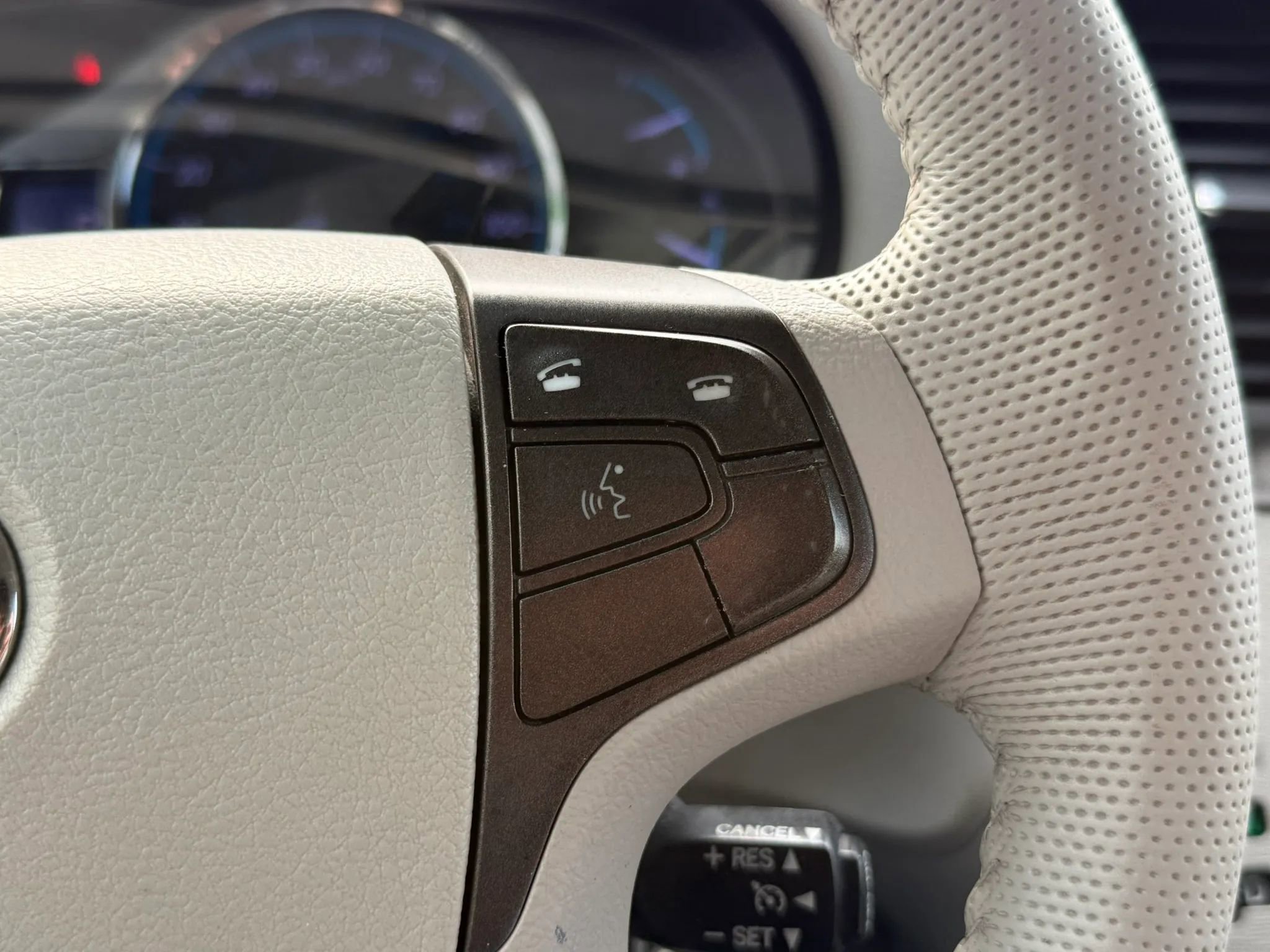 Used 2012 Toyota Sienna XLE FWD image 31