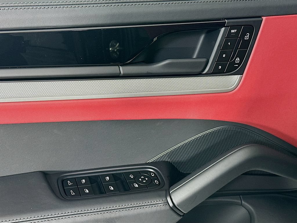 New 2026 Porsche Cayenne AWD/4WD image 20