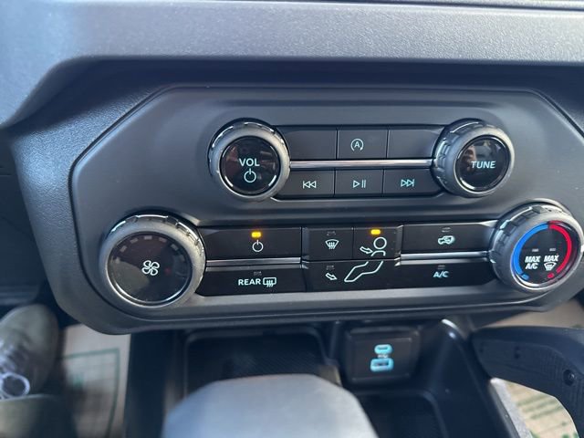 New 2025 Ford Bronco Badlands w/ Black Appearance Package AWD/4WD image 24