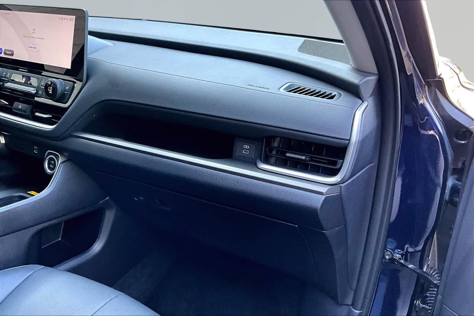 Used 2025 Toyota Grand Highlander FWD image 19