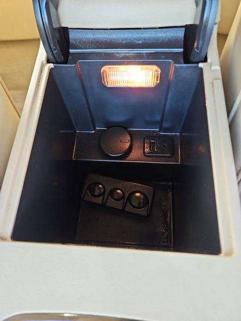 Used 2012 Buick LaCrosse Premium image 26